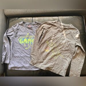 2x Kids Long Sleeve Soft T-Shirts - Game and Dino Designs (size 8-10)